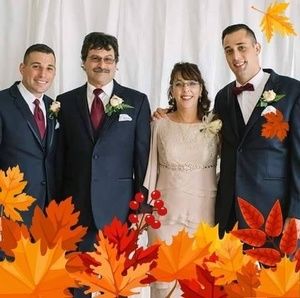 Meet your Posher, Deena